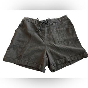 PER SE gray roll-tab shorts. Size L. Olive green gray. EUC
